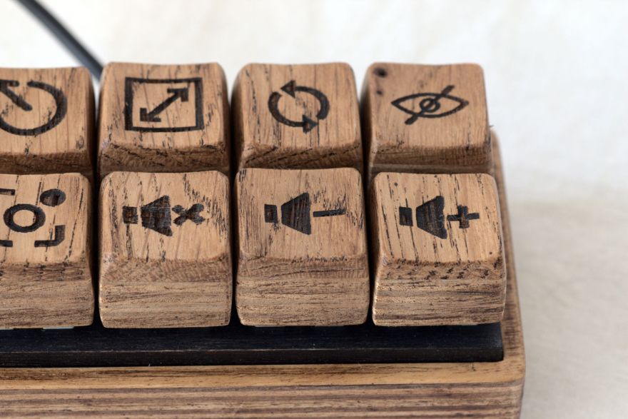 Custom Wooden Mechanical Keyboard - Tauno Erik