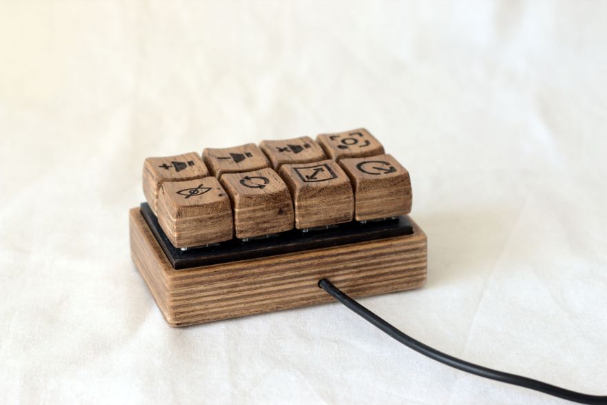 Custom Wooden Mechanical Keyboard - Tauno Erik