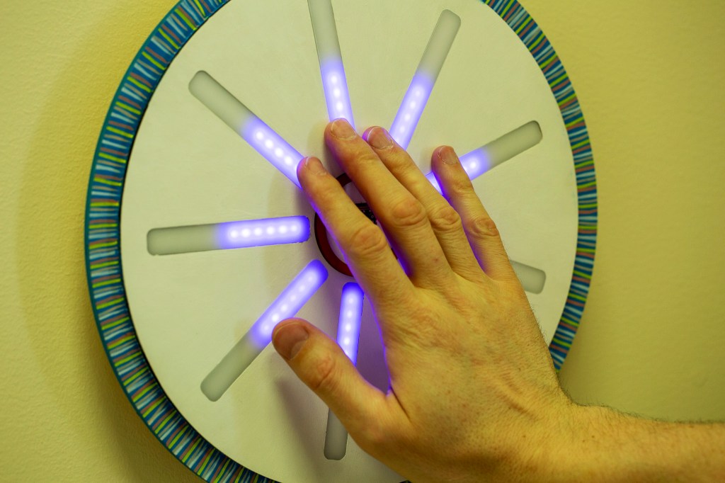 Biovälja spektrograaf, Tauno Erik